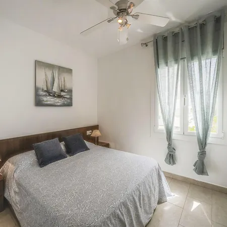 Apartment Pretty With Balcony *